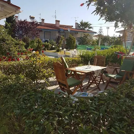 Elina's Cozy House Sw. Pool