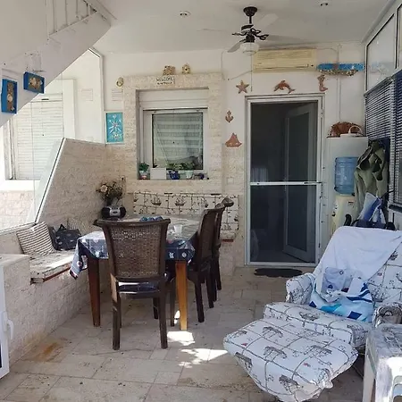 Appartement Elina's Cozy House Sw. Pool *